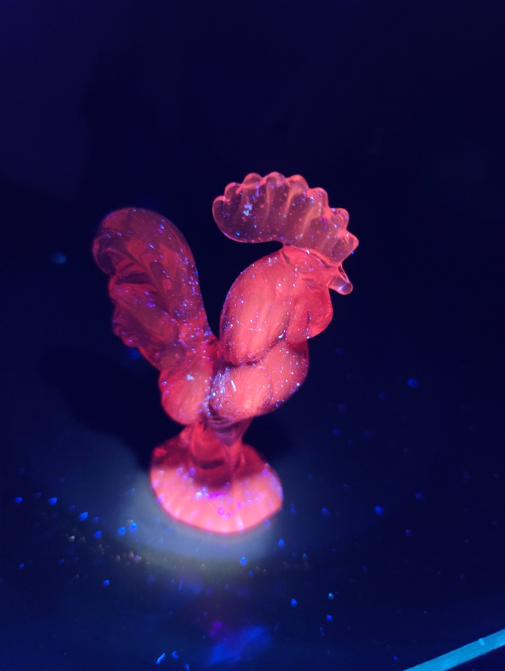 Vintage Retro 1980’s Pink Glass Rooster Mini Figurine 4.5" Tall